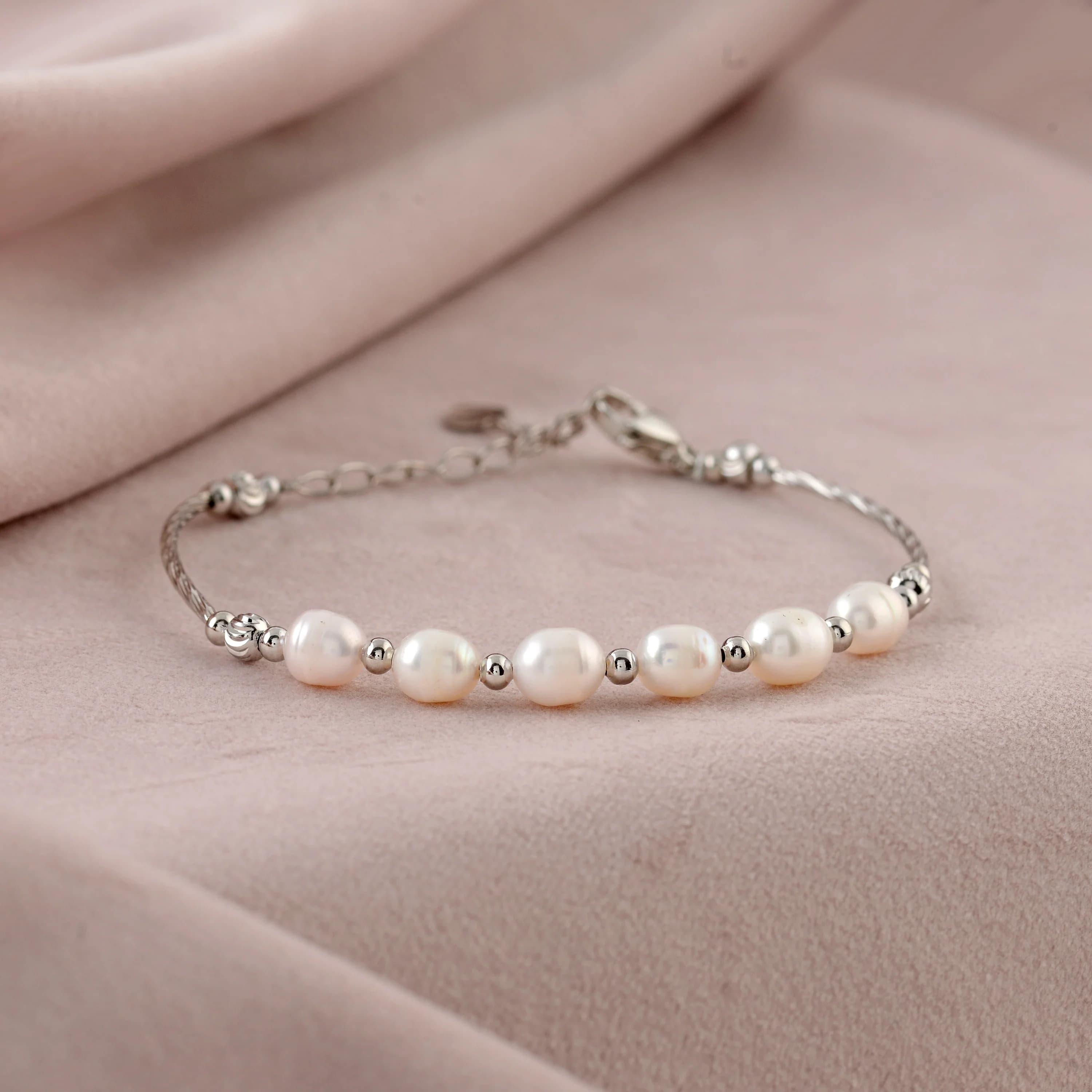 Pearl Bracelet