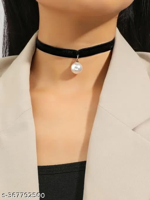 Velvet Choker